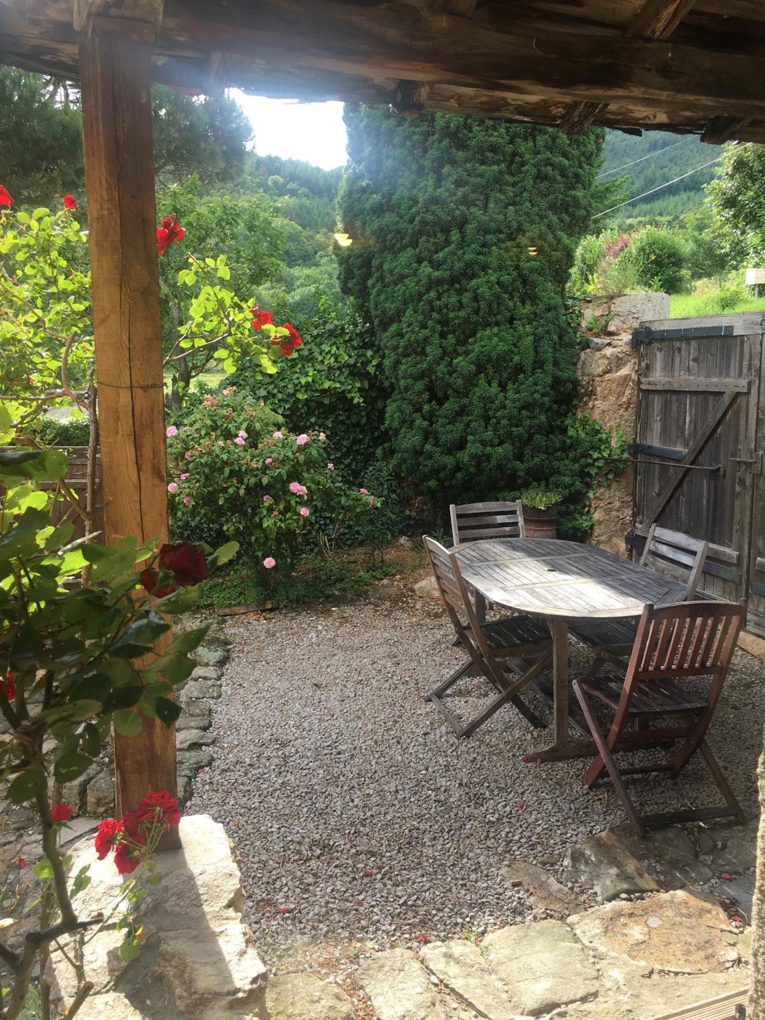 Gites De Gobertier Saint-Alban-d'Ay Bagian luar foto